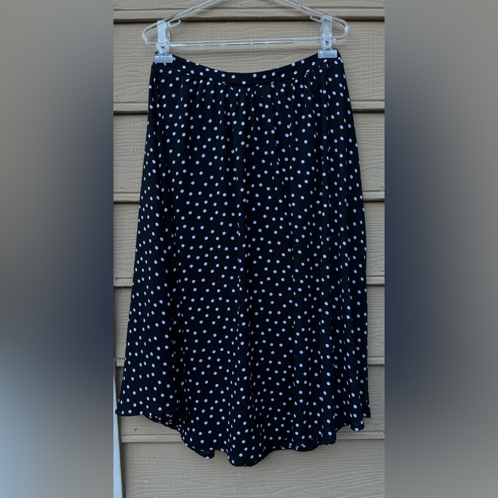 Bobeau Black & White polka dot midi skirt